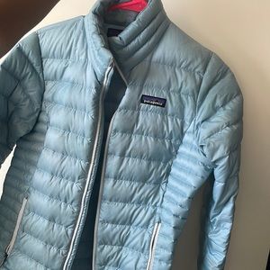Powder Blue Woman’s Patagonia Down Sweater Jacker